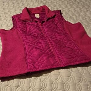 Izod Purple/Pink Quilted Vest